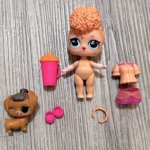 LOL Surprise! Goodie Big Sister doll with pet, clothing and accessories.